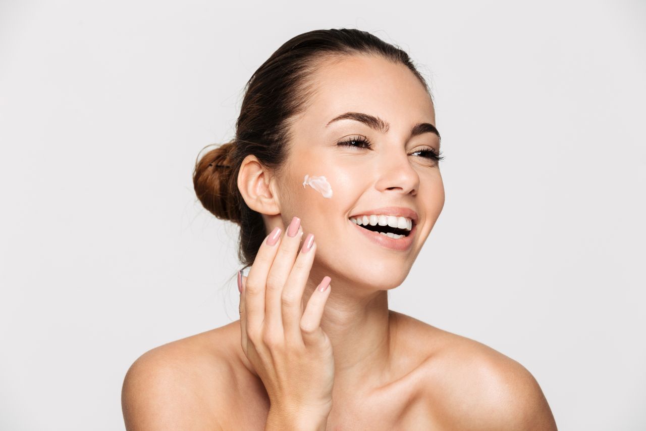 Za pomocą jakich kosmetyków można poprawić zdrowie naszej skóry?