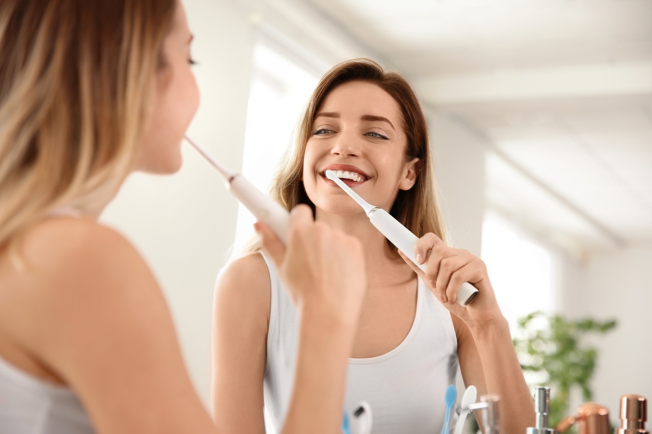 Jak skutecznie zapobiegać próchnicy zębów?