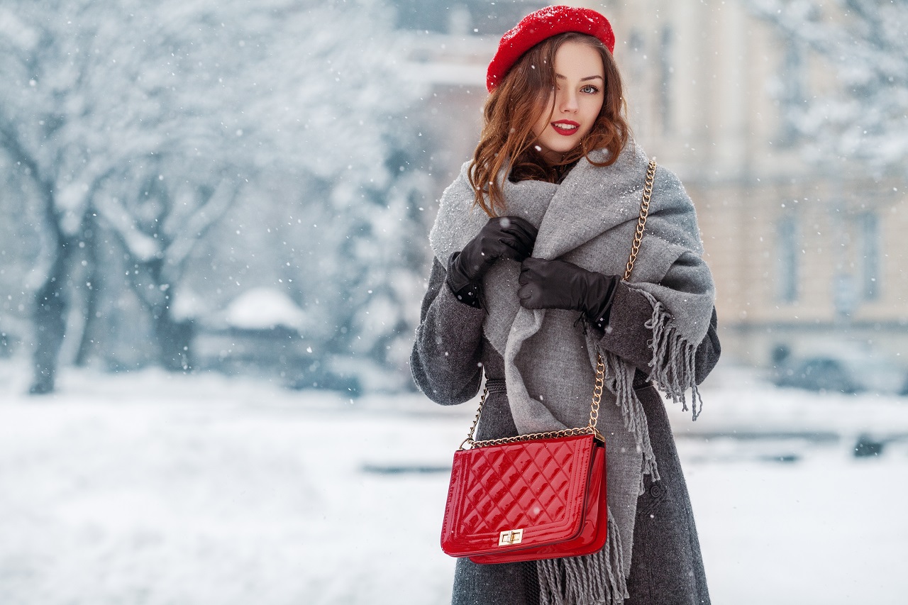 Jak się ubierać modnie i z klasą w okresie zimy?