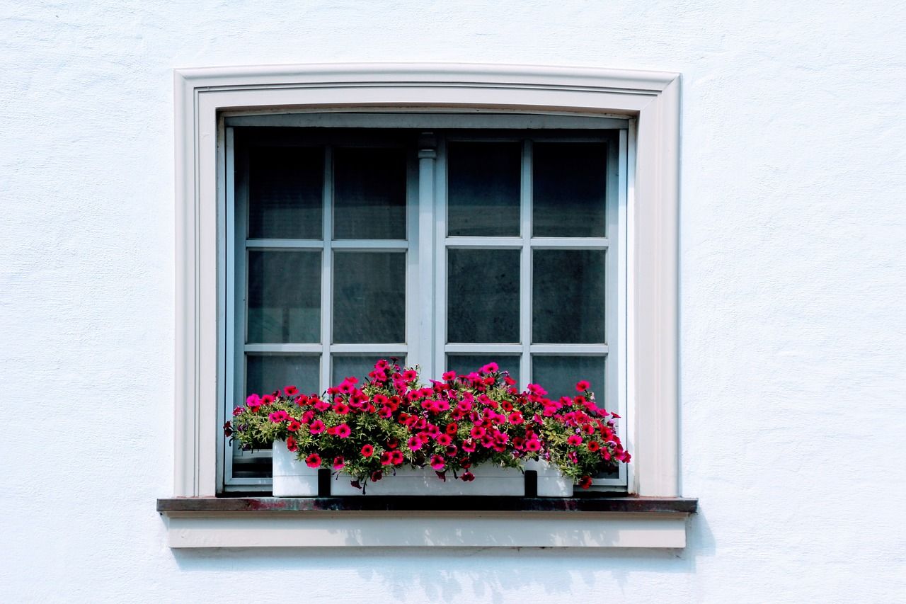 Jakimi kwestiami się kierować przy wyborze okien do domu?